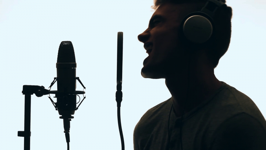 how to improve your vocal range